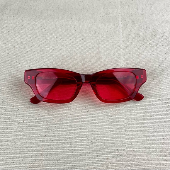 AMBUSH | Ray | Square Frame | Red | Sunglasses - Picture 4 of 7